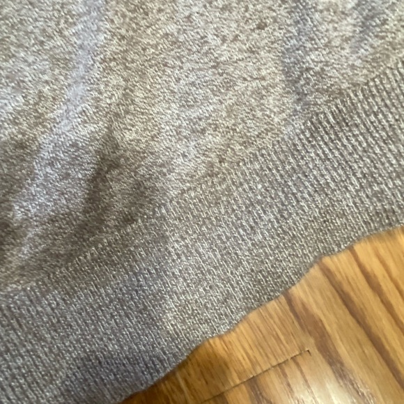 Express large sweater - Picture 8 of 9